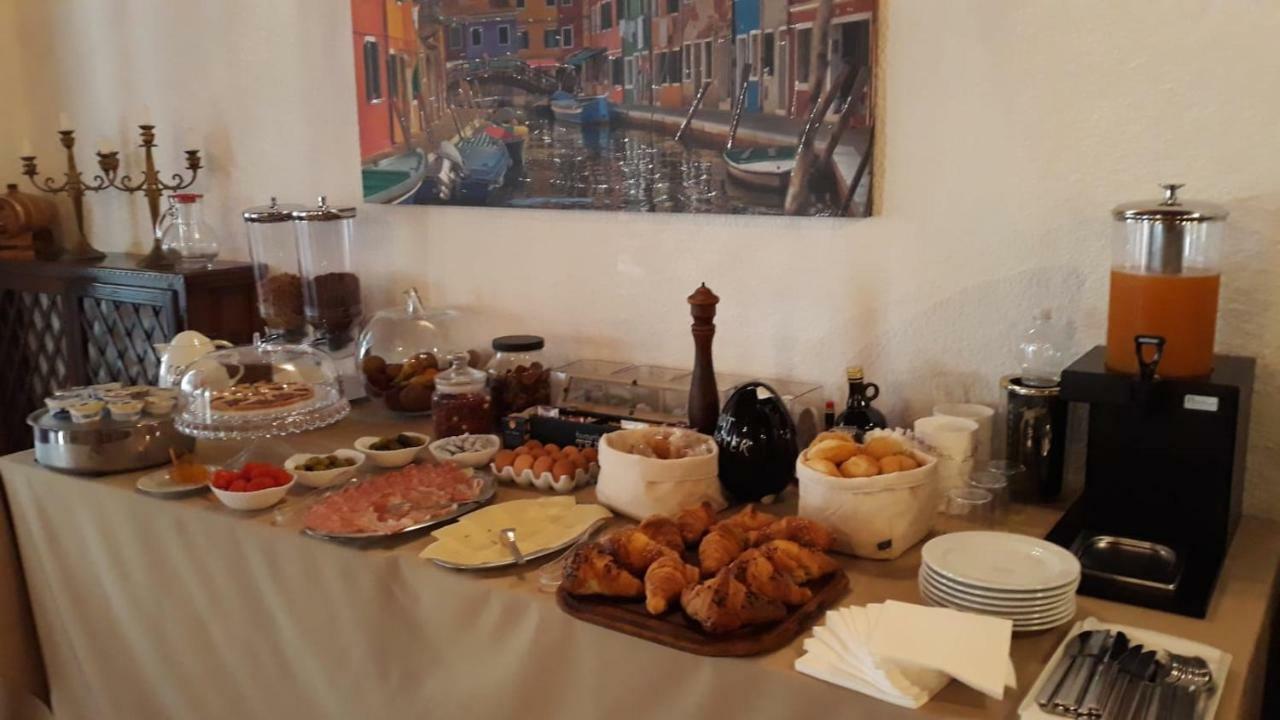 Hotel Udinese Da Aldo 예솔로 외부 사진